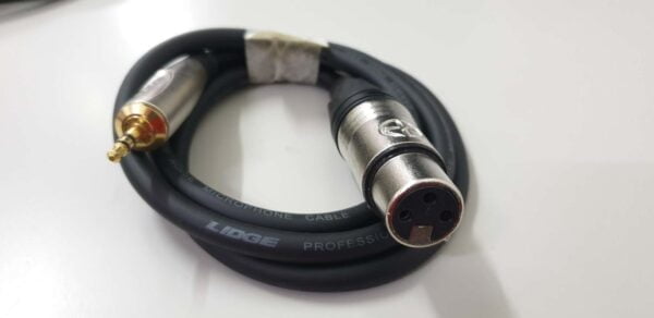 3.5 to XLR B